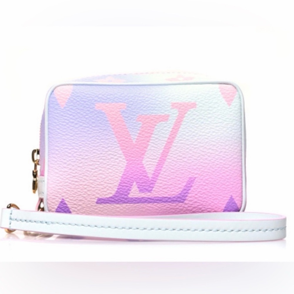 NEW Louis Vuitton Spring in the City Wapity Zip Wristlet Sunrise Pastel - Picture 2 of 10
